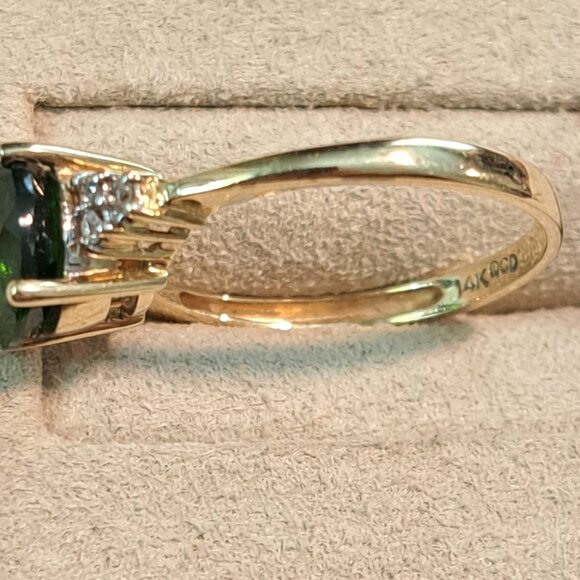 Green Diopside and Diamond Ring. Size 6.25 - Picture 3 of 4